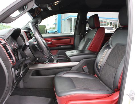 Used 2019 RAM 1500 Rebel w/ Rebel Level 2 Equipment Group AWD/4WD image 15