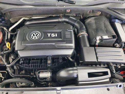Used 2015 Volkswagen Passat 1.8T Limited Edition FWD image 4