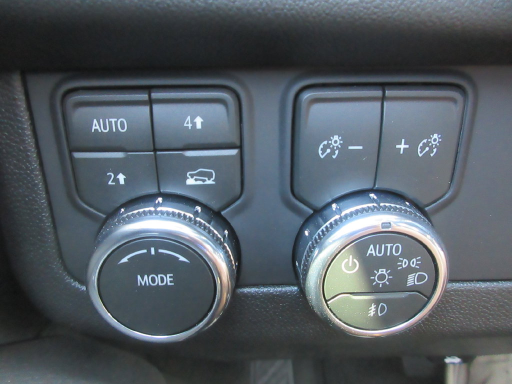 New 2027 GMC Yukon Denali w/ Sun & Power Step Package AWD/4WD image 16