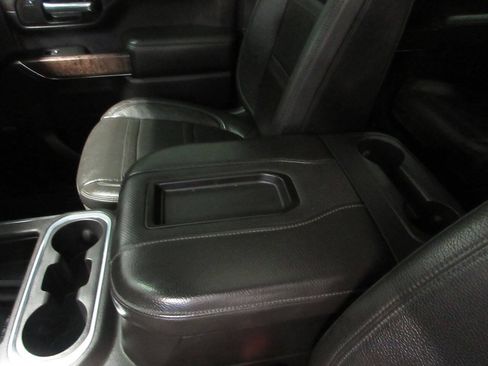 Used 2020 GMC Sierra 3500 Denali w/ Denali Ultimate Package AWD/4WD image 20