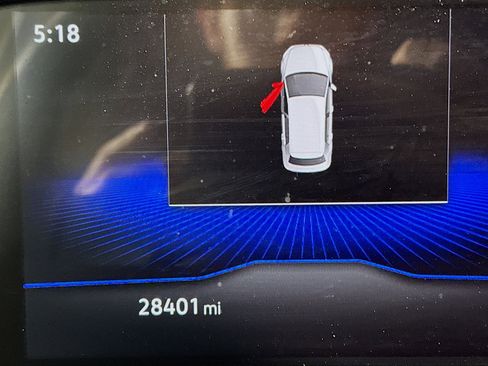 Used 2024 Volkswagen Taos SE image 19