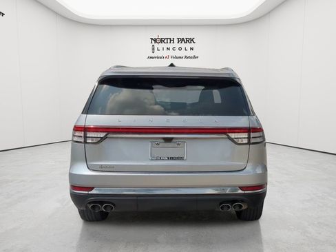 Certified 2023 Lincoln Aviator Reserve w/ Class IV Trailer Tow Package RWD image 4