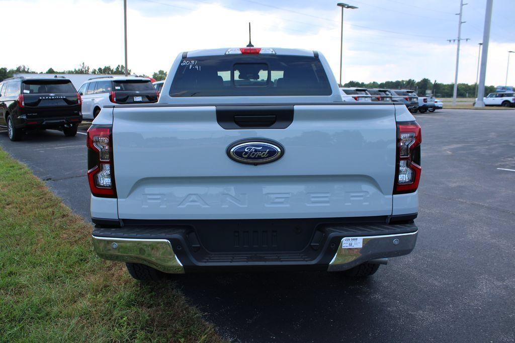 New 2026 Ford Ranger Lariat w/ Chrome Accent Package AWD/4WD image 12