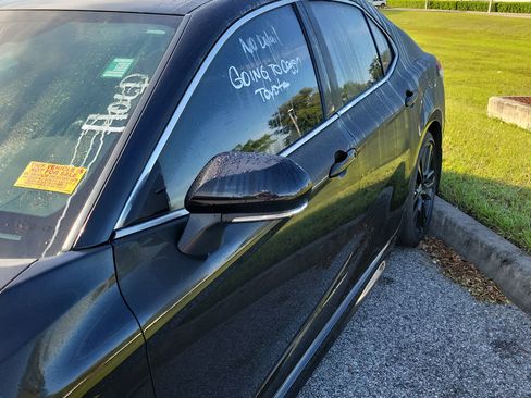 Used 2023 Toyota Camry XSE image 26