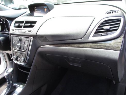 Used 2016 Buick Encore FWD image 23