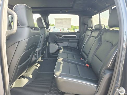 New 2026 RAM 1500 Laramie AWD/4WD image 13