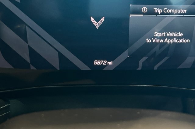 Used 2023 Chevrolet Corvette Stingray Preferred Cpe w/ Z51 Performance Package RWD image 33