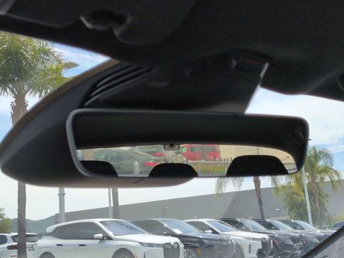 Used 2024 Lucid Air Touring image 27