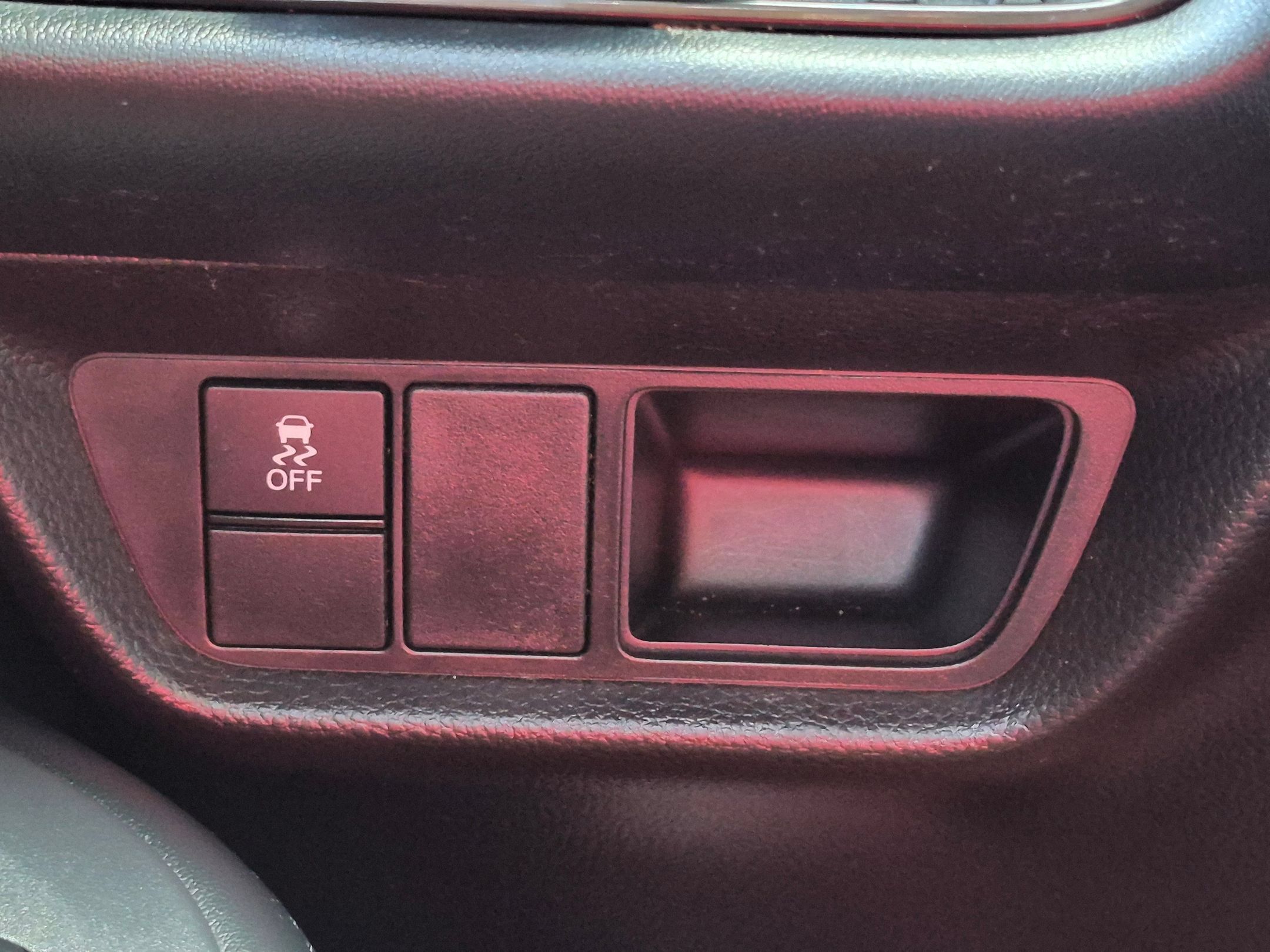 Used 2025 Honda HR-V LX image 17
