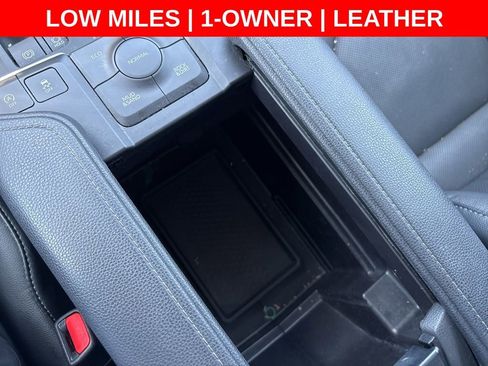 Used 2024 Toyota Grand Highlander AWD image 27