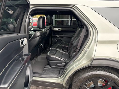 Used 2020 Ford Explorer ST w/ ST Street Pack image 36