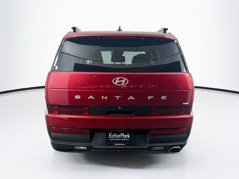 Used 2025 Hyundai Santa Fe SEL AWD/4WD image 7