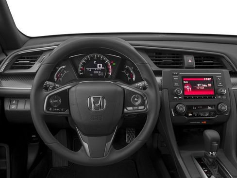 Used 2017 Honda Civic Sport image 7