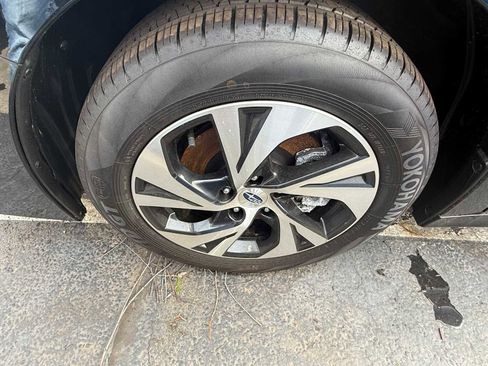 Certified 2025 Subaru Legacy Premium image 7