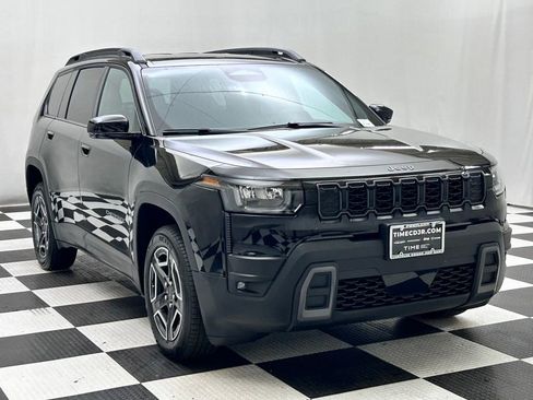 New 2026 Jeep Cherokee Limited AWD/4WD image 2