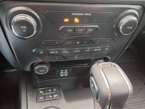 Used 2021 Ford Ranger Lariat w/ Equipment Group 501A High image 18