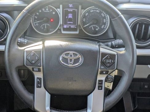 Used 2020 Toyota Tacoma SR5 image 13