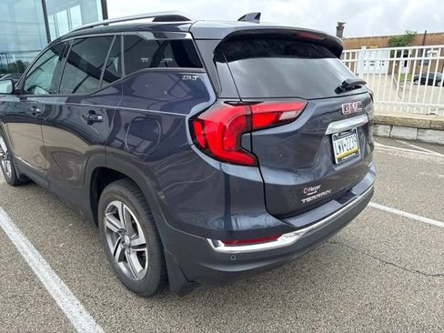 Used 2019 GMC Terrain SLT w/ Preferred Package AWD/4WD image 2