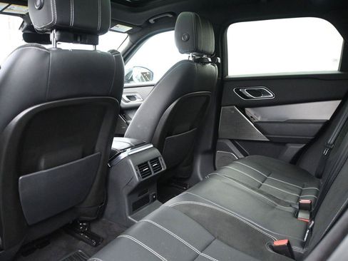 Used 2019 Land Rover Range Rover Velar R-Dynamic SE AWD/4WD image 8