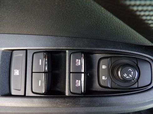New 2026 Subaru Crosstrek 2.0i Premium AWD/4WD image 10