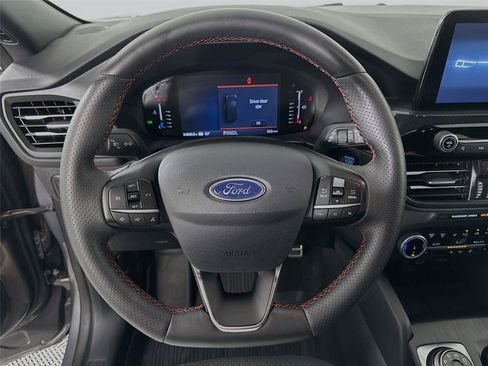 Used 2024 Ford Escape ST-Line w/ Equipment Group 301A FWD image 18