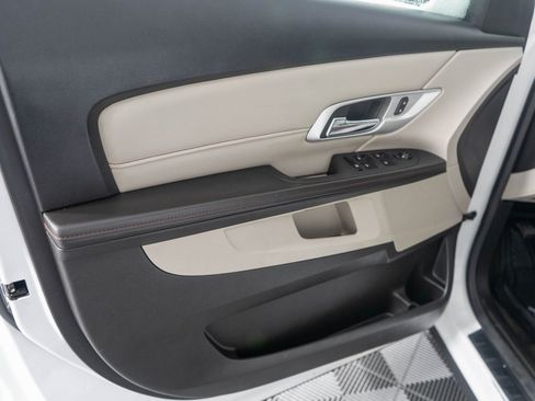 Used 2013 GMC Terrain SLE image 19