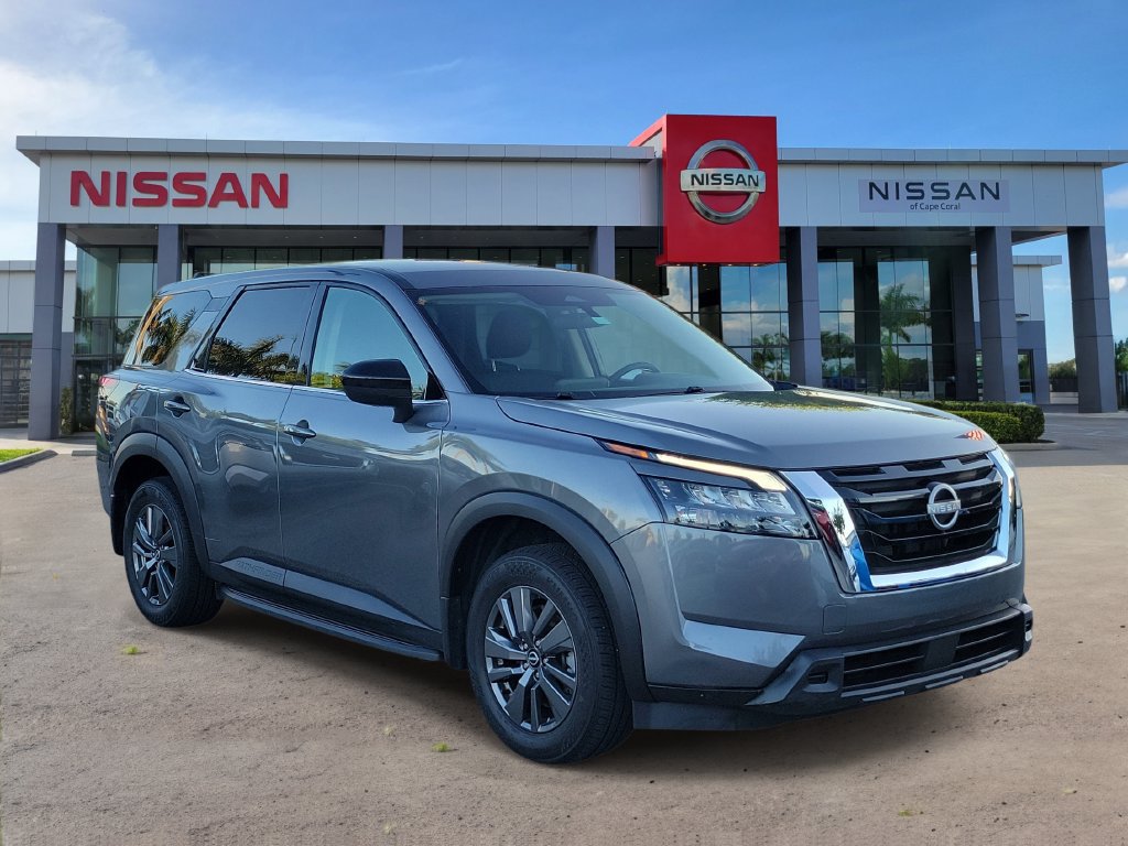 Used 2024 Nissan Pathfinder S FWD image 21