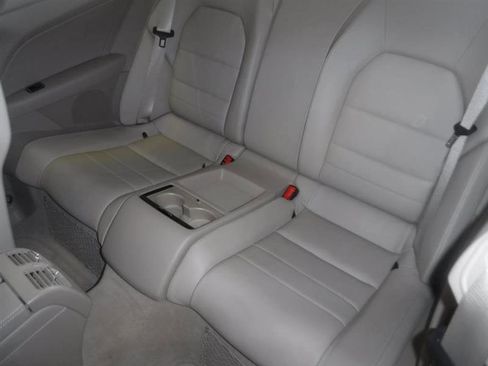 Used 2010 Mercedes-Benz E 350 Coupe image 27