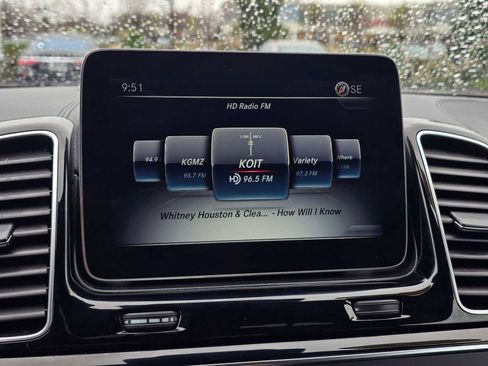 Used 2019 Mercedes-Benz GLS 450 4MATIC image 30