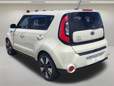 Used 2015 Kia Soul ! w/ Sun & Sound Package FWD image 6