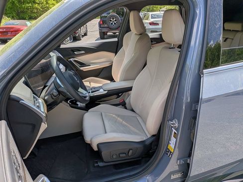 Certified 2023 BMW X1 xDrive28i w/ Convenience Package AWD/4WD image 9