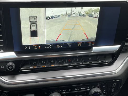 Used 2024 Chevrolet Silverado 1500 High Country w/ High Country Premium Package image 28