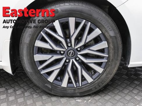 Used 2023 Nissan Altima 2.5 SV FWD image 30
