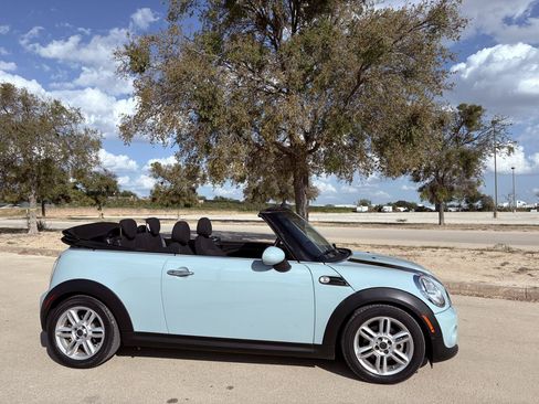 Used 2013 MINI Cooper Convertible FWD image 49