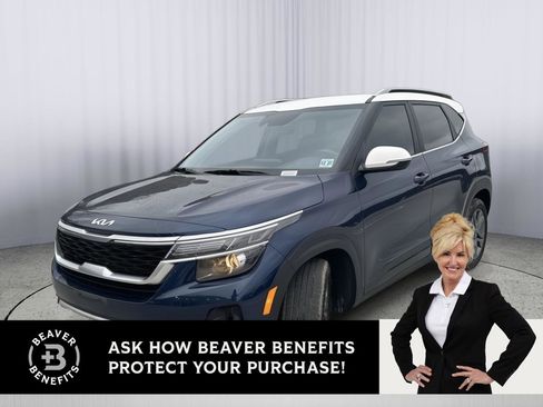 Used 2023 Kia Seltos S w/ Navigation Package image 1