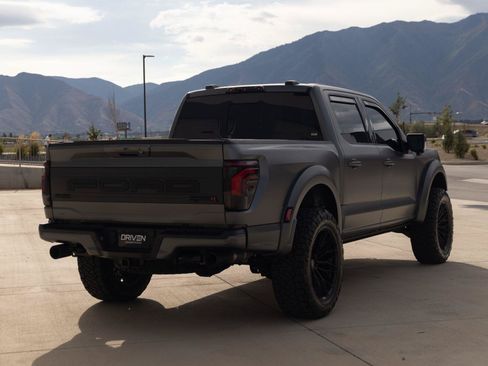 Used 2025 Ford F150 Raptor w/ Equipment Group 803A Raptor R AWD/4WD image 9