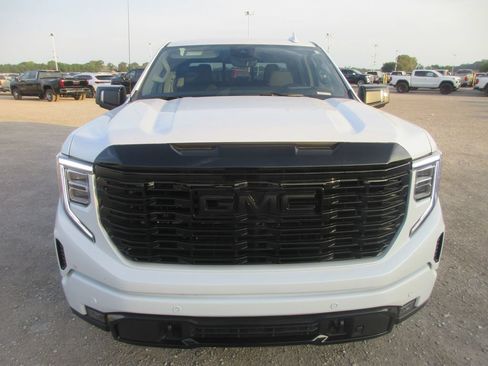 New 2026 GMC Sierra 1500 Denali w/ Denali Reserve Package AWD/4WD image 13