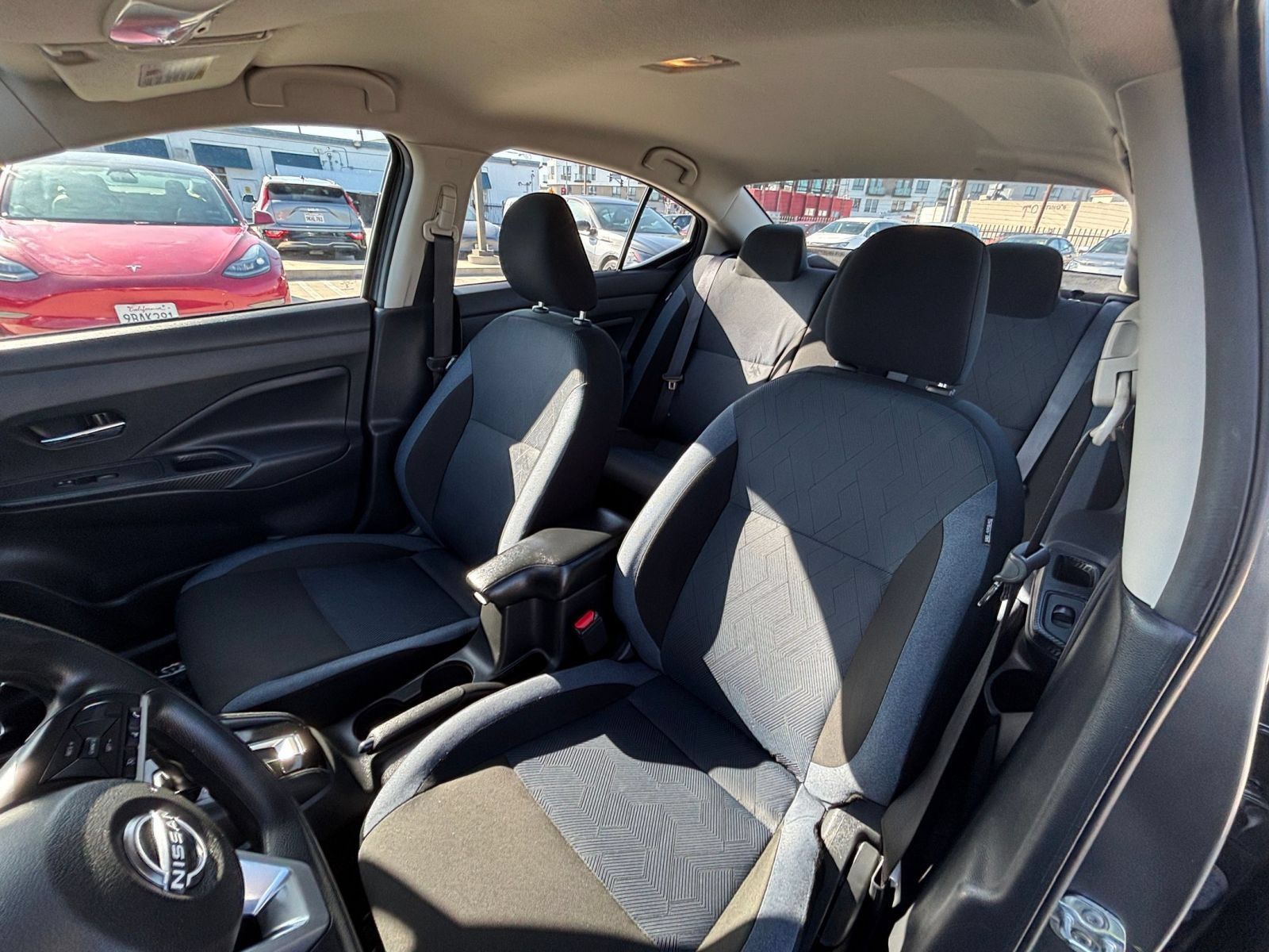 Used 2025 Nissan Versa SV FWD image 35