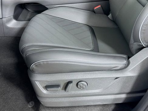 New 2026 INFINITI QX80 Luxe w/ Cargo Package image 23