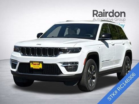Used 2024 Jeep Grand Cherokee Limited 4xe AWD/4WD image 2