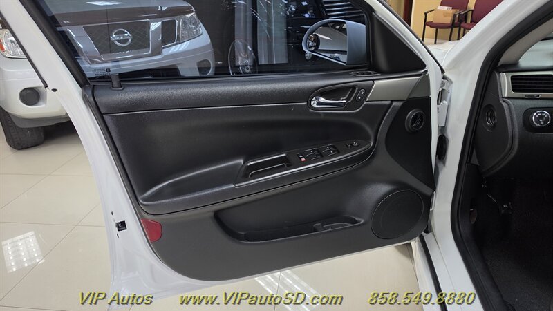 Used 2016 Chevrolet Impala Police FWD image 8