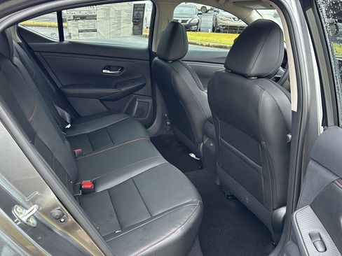 New 2025 Nissan Sentra SR w/ SR Premium Package image 11