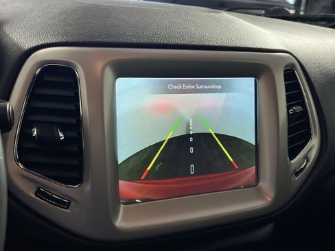 Used 2021 Jeep Compass 80th Special Edition image 19