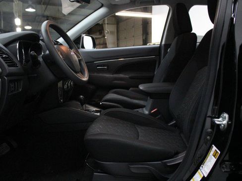 New 2026 Mitsubishi Outlander Sport ES image 6