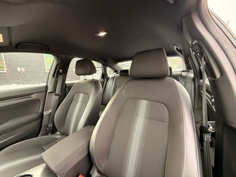 Used 2023 Honda Civic Sport image 24