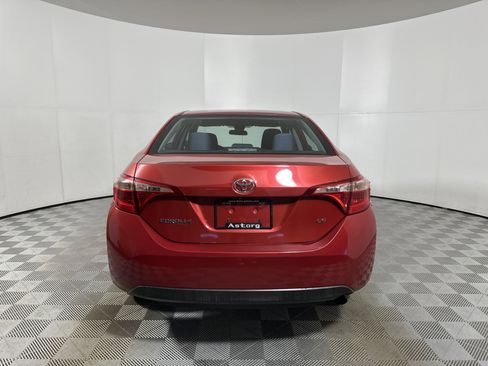 Used 2019 Toyota Corolla Sedan image 6