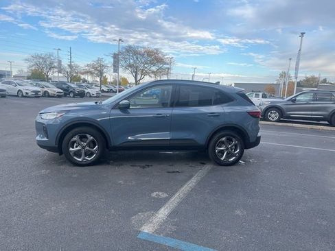 Used 2025 Ford Escape ST-Line Select image 4
