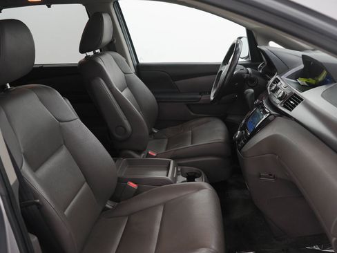 Used 2017 Honda Odyssey EX-L image 9