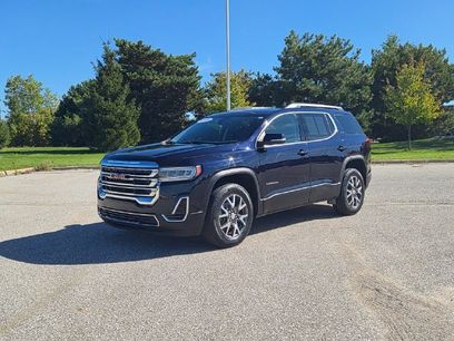 Used 2022 GMC Acadia SLE w/ Driver Convenience Package