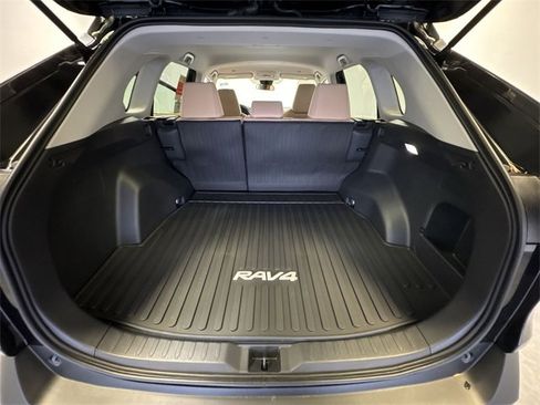Used 2025 Toyota RAV4 LE image 23